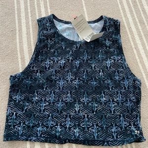 Sweaty Betty Zero Gravity Crop XL